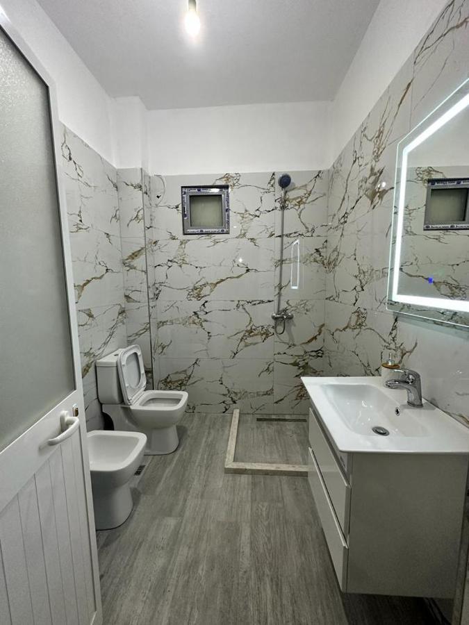 Victorias Apartment Tirane Tirana Exterior foto